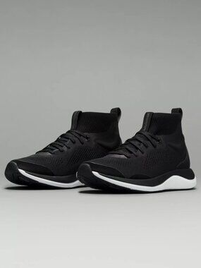 Lululemon Women's Chargefeel Mid Running Shoe